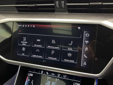 Audi RS6 view 33