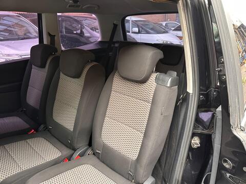 Volkswagen Sharan view 15