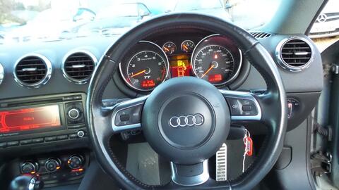 Audi TT view 17