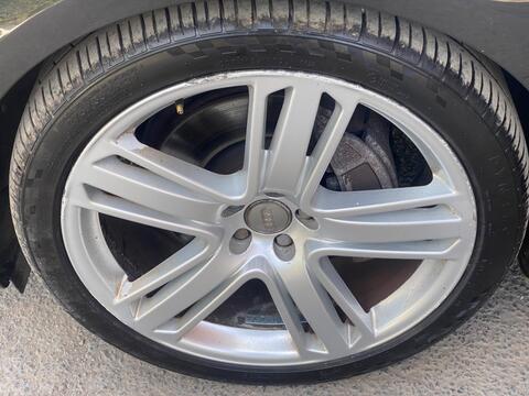 Audi A8 view 57