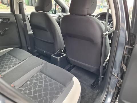 Nissan Micra view 57