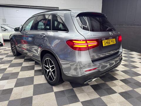 Mercedes-Benz GLC view 17