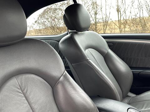 Mercedes-Benz CLK view 34