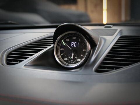 Porsche 911 view 47