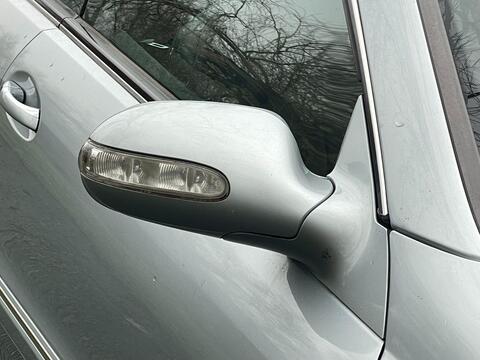Mercedes-Benz CLK view 52