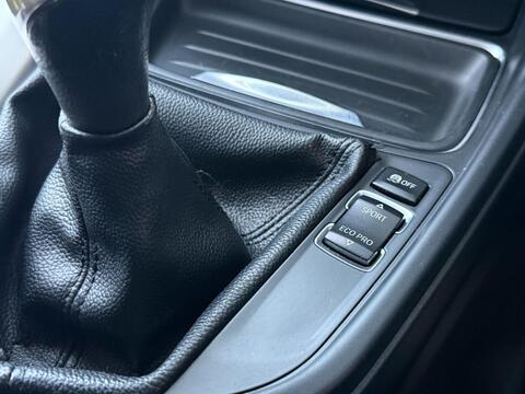 BMW 3 Series view 43