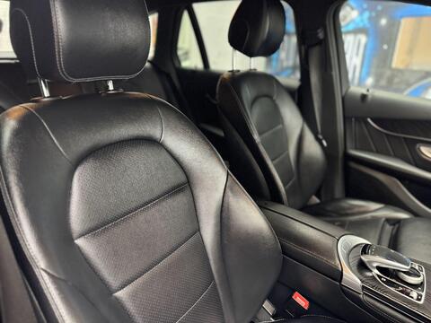 Mercedes-Benz GLC view 35