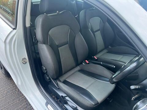 Audi A1 view 8