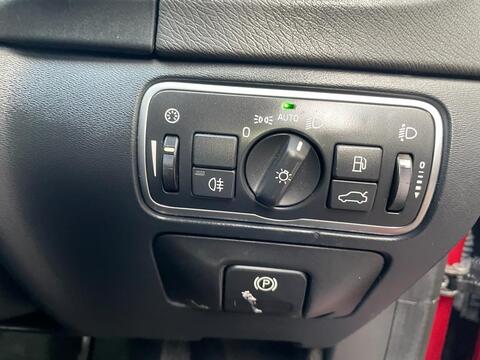 Volvo S60 view 26