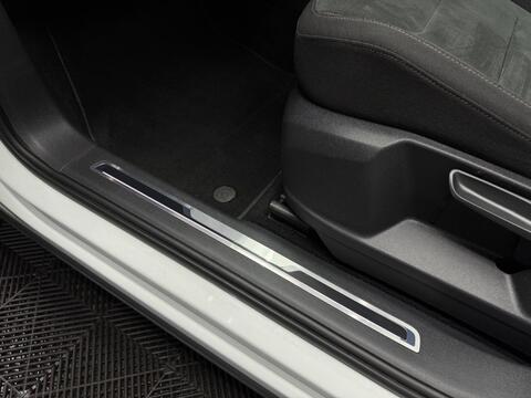 Volkswagen Tiguan view 31