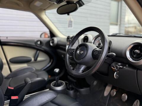 Mini Countryman view 9