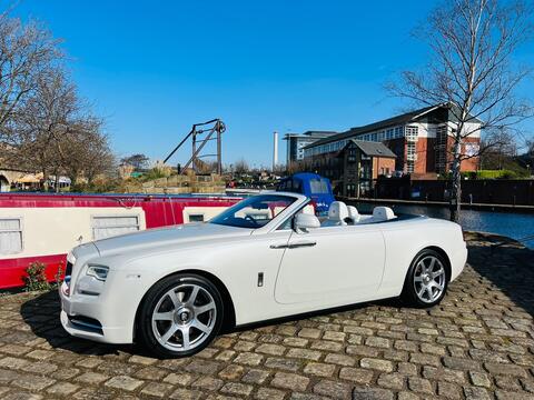 Rolls-Royce Dawn view 30