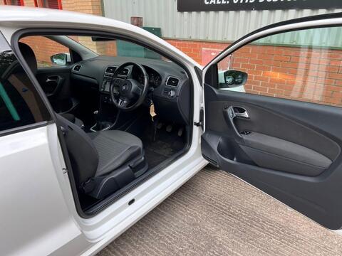 Volkswagen Polo view 11
