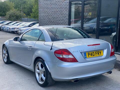 Mercedes-Benz SLK view 6