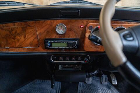 Rover Mini view 15