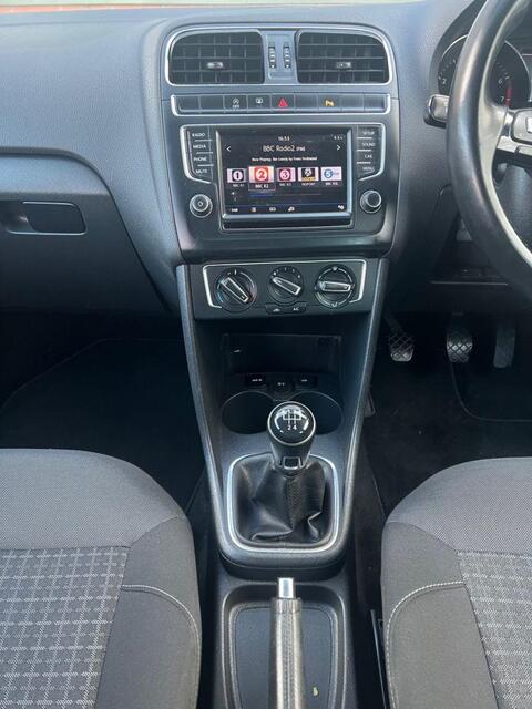 Volkswagen Polo view 20