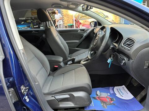 Volkswagen Golf view 12