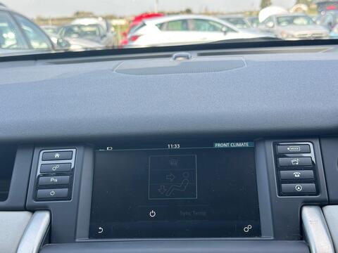 Land Rover Discovery Sport view 11
