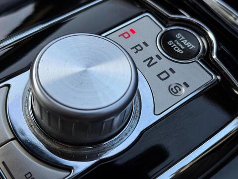 Jaguar XK view 42