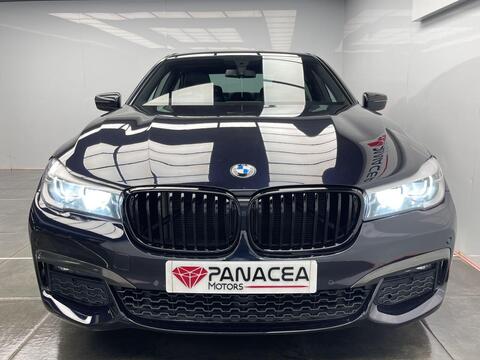 BMW 7 Series view 5