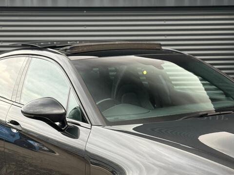 Porsche Panamera view 5