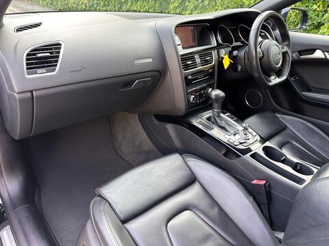 Audi A5 view 9