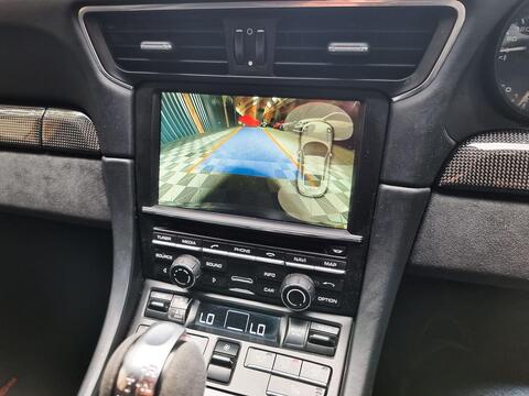 Porsche 911 view 21