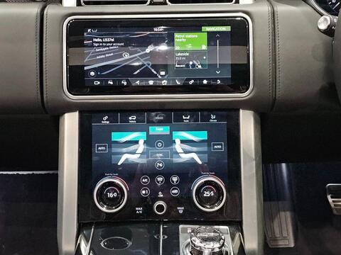 Land Rover Range Rover view 18