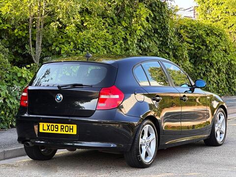 BMW 1 Series view 3