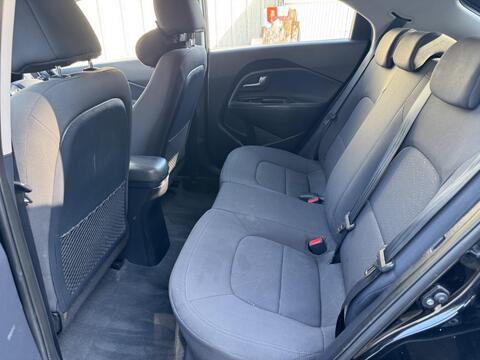 Kia Rio view 9