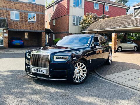 Rolls-Royce Phantom view 2