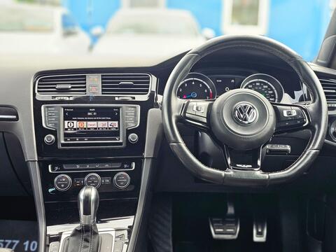Volkswagen Golf view 14