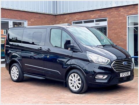 Ford Tourneo Custom view 18