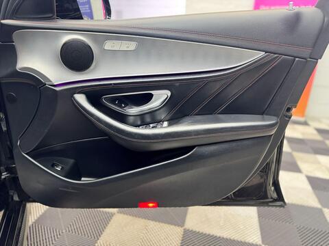 Mercedes-Benz E-Class view 27