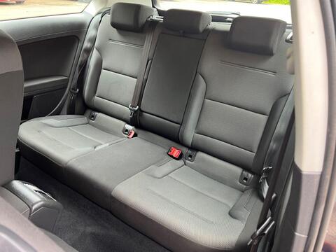 Volkswagen Golf view 15