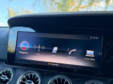 Mercedes-Benz E Class view 36