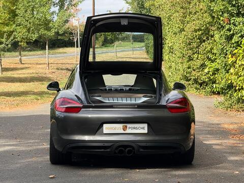 Porsche Cayman view 57