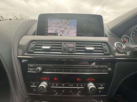 BMW M6 view 11