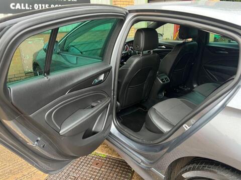 Vauxhall Insignia view 14