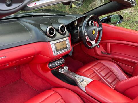 Ferrari California view 33