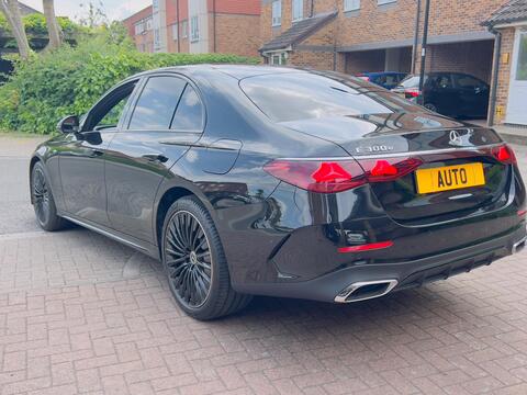 Mercedes-Benz E Class view 18