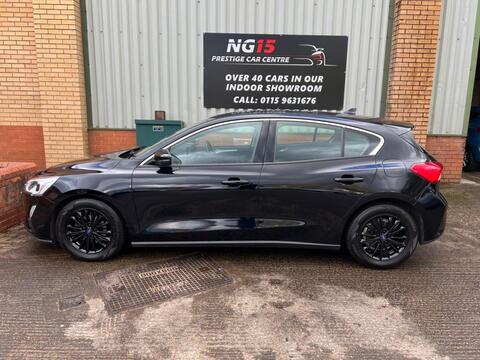 Ford Focus view 5