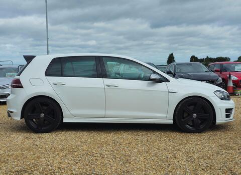 Volkswagen Golf view 5