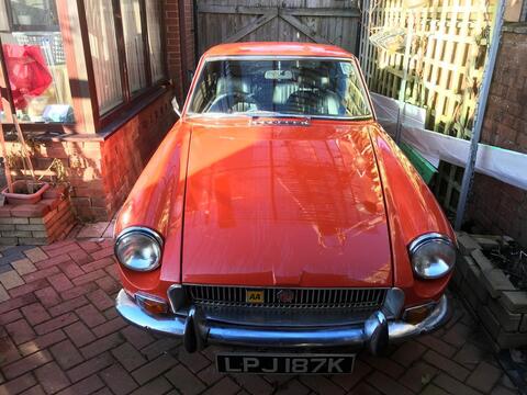 MGB GT