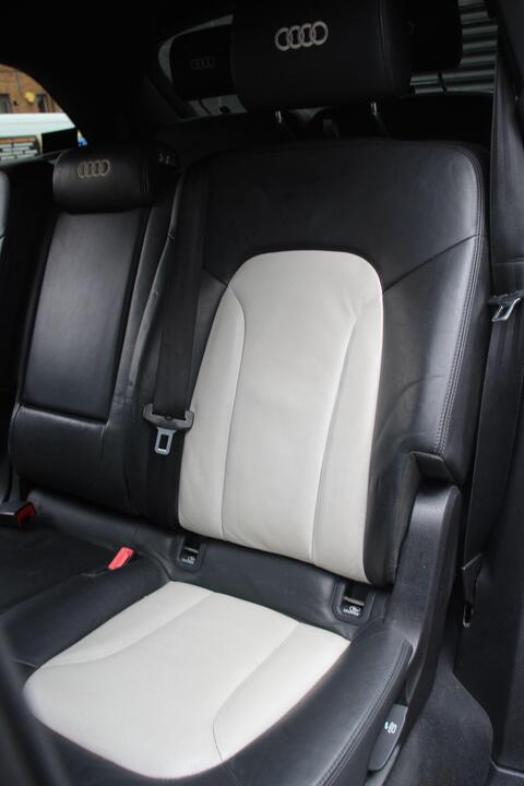 Audi Q7 view 38