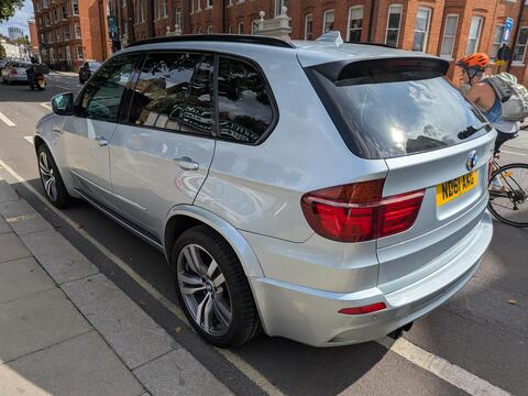 BMW X5 M view 5
