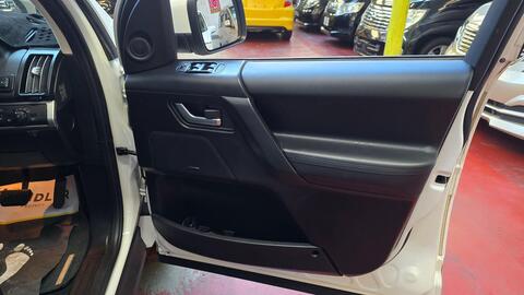 Land Rover Freelander view 17