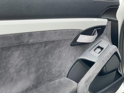 Porsche 911 view 56