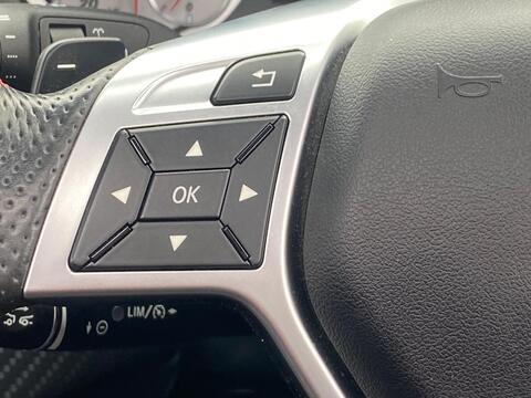 Mercedes-Benz A-Class view 22