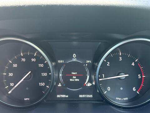 Land Rover Range Rover Evoque view 23